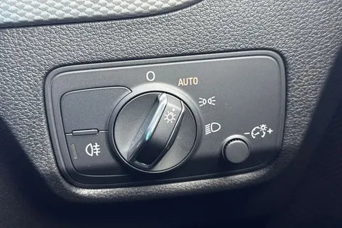 PY25HTU Audi Q2 Sport 30 TFSI 116 PS 6-speed Thumbnail #43