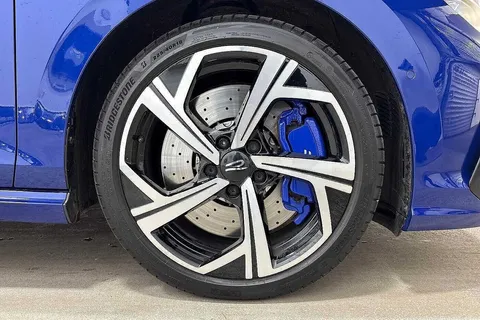 DE75GUF Volkswagen Golf 2.0 TSI 333 R 4Motion 5dr DSG Thumbnail #6