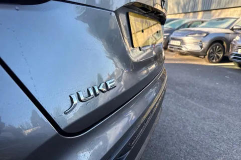 41 of 46 for Nissan Juke 1.0 DIG-T N-Connecta Euro 6 (s/s) 5dr