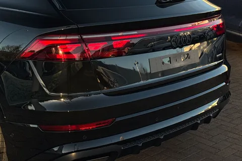  Audi Q8 3.0 TDI V6 Vorsprung Tiptronic quattro Euro 6 (s/s) 5dr Thumbnail #8