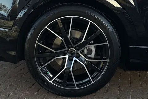  Audi Q8 3.0 TDI V6 Vorsprung Tiptronic quattro Euro 6 (s/s) 5dr Thumbnail #12
