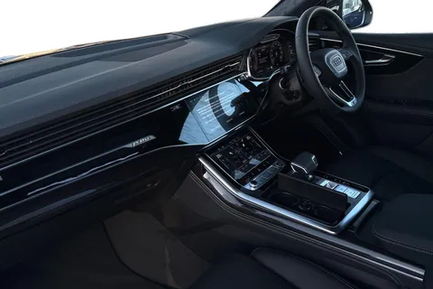  Audi Q8 3.0 TDI V6 Vorsprung Tiptronic quattro Euro 6 (s/s) 5dr Thumbnail #15