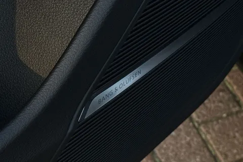  Audi Q8 3.0 TDI V6 Vorsprung Tiptronic quattro Euro 6 (s/s) 5dr Thumbnail #36