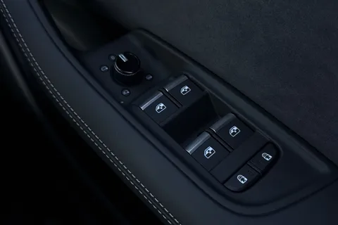  Audi Q8 3.0 TDI V6 Vorsprung Tiptronic quattro Euro 6 (s/s) 5dr Thumbnail #41