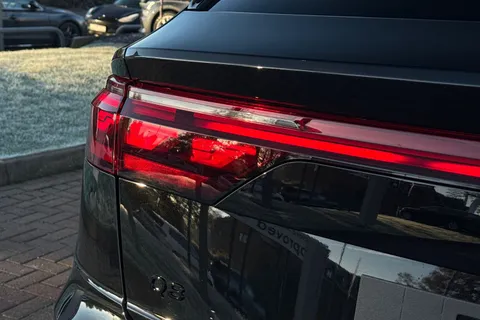  Audi Q8 3.0 TDI V6 Vorsprung Tiptronic quattro Euro 6 (s/s) 5dr Thumbnail #51