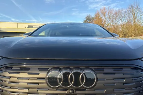 27 of 66 for Audi Q4 e-tron Q4 Sportback Black Edition 40 e-tron 150,00 kW