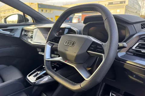 47 of 66 for Audi Q4 e-tron Q4 Sportback Black Edition 40 e-tron 150,00 kW