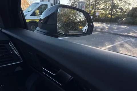 BJ22ORG Audi Q5 Edition 1 40 TDI quattro 204 PS S tronic Thumbnail #21