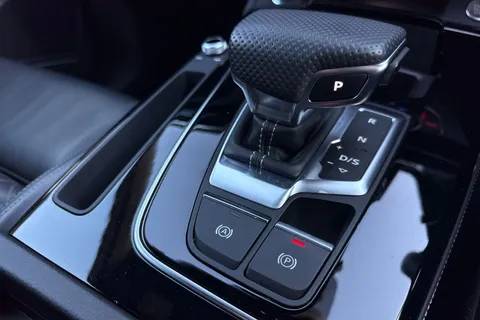 BJ22ORG Audi Q5 Edition 1 40 TDI quattro 204 PS S tronic Thumbnail #23