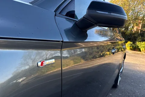 BJ22ORG Audi Q5 Edition 1 40 TDI quattro 204 PS S tronic Thumbnail #30