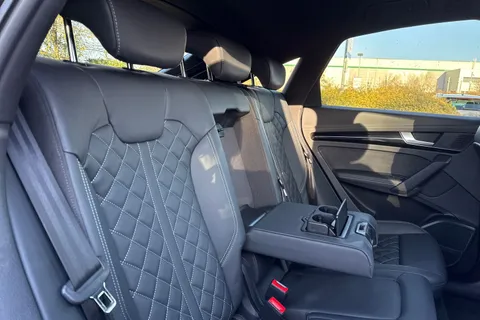 BJ22ORG Audi Q5 Edition 1 40 TDI quattro 204 PS S tronic Thumbnail #42