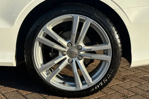 BJ18EZL Audi A3 Cabriolet S line 1.5 TFSI cylinder on demand  150 PS S tronic Thumbnail #12