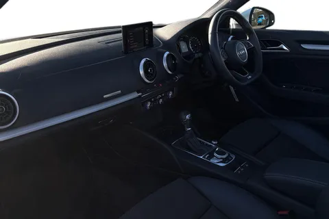 BJ18EZL Audi A3 Cabriolet S line 1.5 TFSI cylinder on demand  150 PS S tronic Thumbnail #16