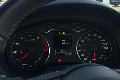 BJ18EZL Audi A3 Cabriolet S line 1.5 TFSI cylinder on demand  150 PS S tronic Thumbnail #36