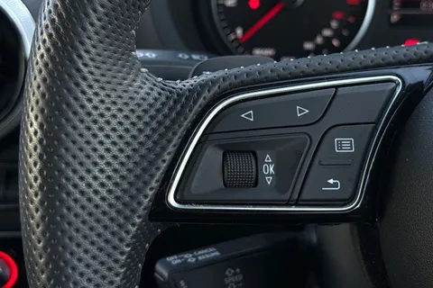 BJ18EZL Audi A3 Cabriolet S line 1.5 TFSI cylinder on demand  150 PS S tronic Thumbnail #37