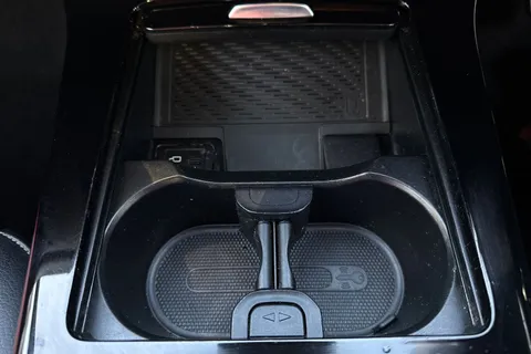 LV70ZSX Mercedes-Benz Cla Class 1.3 CLA180 AMG Line (Premium Plus 2) Coupe 7G-DCT Euro 6 (s/s) 4dr Thumbnail #33