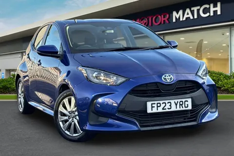 FP23YRG Toyota Yaris 1.5 VVT-h Icon E-CVT Euro 6 (s/s) 5dr Thumbnail #2