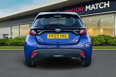 FP23YRG Toyota Yaris 1.5 VVT-h Icon E-CVT Euro 6 (s/s) 5dr Thumbnail #5