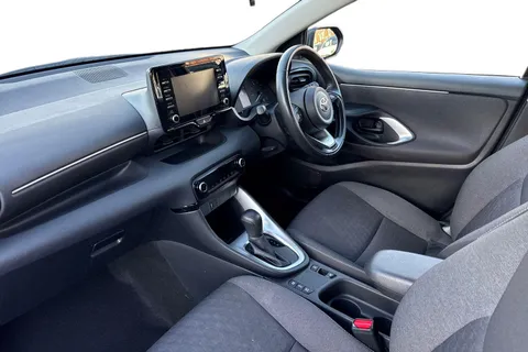 FP23YRG Toyota Yaris 1.5 VVT-h Icon E-CVT Euro 6 (s/s) 5dr Thumbnail #10