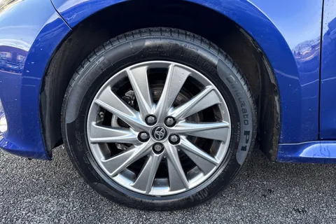 FP23YRG Toyota Yaris 1.5 VVT-h Icon E-CVT Euro 6 (s/s) 5dr Thumbnail #24