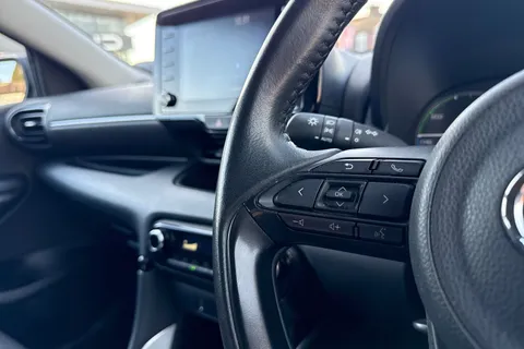 FP23YRG Toyota Yaris 1.5 VVT-h Icon E-CVT Euro 6 (s/s) 5dr Thumbnail #31