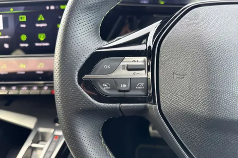 BJ24UMC PEUGEOT 408 1.2 PureTech GT Fastback EAT Euro 6 (s/s) 5dr Thumbnail #39