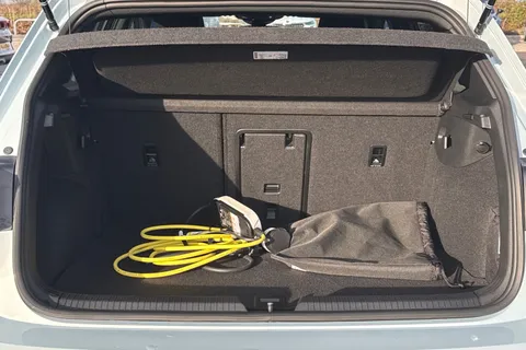 DF25FSZ Volkswagen Golf 1.5 TSI 272 GTE eHybrid 5dr DSG **HEADS UP DISPLAY** Thumbnail #7