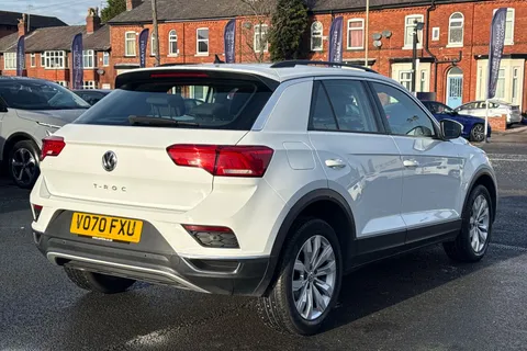 28 of 50 for Volkswagen T-Roc 1.0 TSI SE Euro 6 (s/s) 5dr