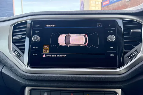 41 of 50 for Volkswagen T-Roc 1.0 TSI SE Euro 6 (s/s) 5dr