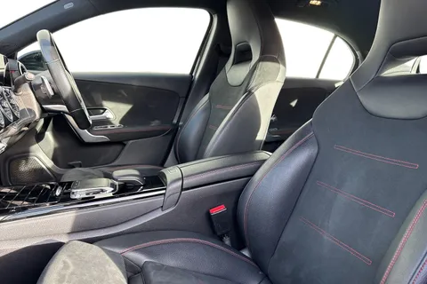 GN68URV Mercedes-Benz A Class 1.5 A180d AMG Line (Executive) 7G-DCT Euro 6 (s/s) 5dr Thumbnail #12