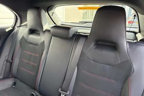 GN68URV Mercedes-Benz A Class 1.5 A180d AMG Line (Executive) 7G-DCT Euro 6 (s/s) 5dr Thumbnail #15