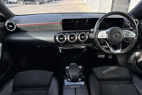 GN68URV Mercedes-Benz A Class 1.5 A180d AMG Line (Executive) 7G-DCT Euro 6 (s/s) 5dr Thumbnail #37