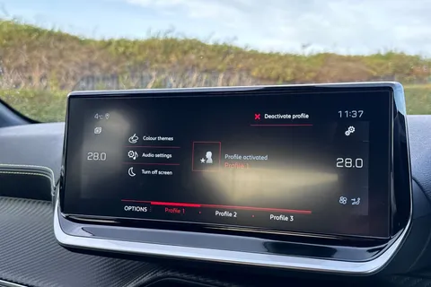 KW72UTO PEUGEOT 208 1.2 PureTech GT EAT Euro 6 (s/s) 5dr Thumbnail #55