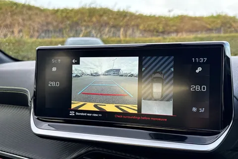 KW72UTO PEUGEOT 208 1.2 PureTech GT EAT Euro 6 (s/s) 5dr Thumbnail #56