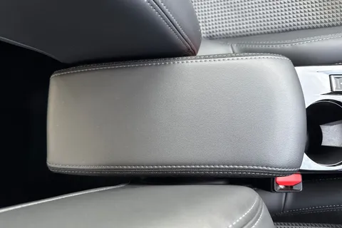 KW72UTO PEUGEOT 208 1.2 PureTech GT EAT Euro 6 (s/s) 5dr Thumbnail #62