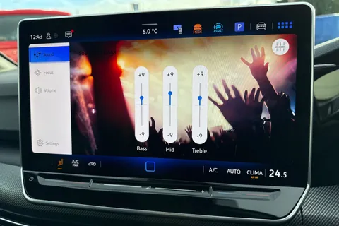 KT25ZLZ Volkswagen Golf 1.5 TSI 150 R-Line 5dr ⭐18 Leeds Alloys | Panoramic sunroof | Area View⭐ Thumbnail #55