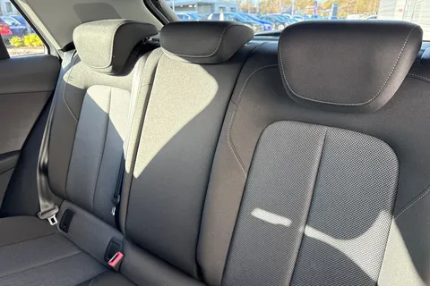 19 of 64 for Audi Q2 1.0 TFSI 30 Sport Euro 6 (s/s) 5dr