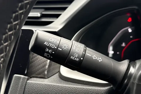 30 of 50 for HONDA CIVIC 1.5 VTEC Turbo Sport 5dr