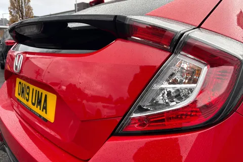 41 of 50 for HONDA CIVIC 1.5 VTEC Turbo Sport 5dr