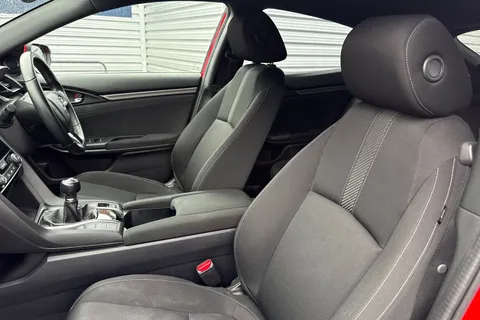 42 of 50 for HONDA CIVIC 1.5 VTEC Turbo Sport 5dr