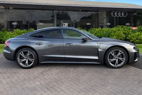 NL22UVD Audi e-tron GT 93.4kWh Auto quattro 4dr Thumbnail #4