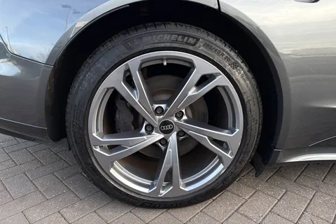 NL22UVD Audi e-tron GT 93.4kWh Auto quattro 4dr Thumbnail #11