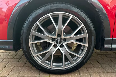 DS19PHV Audi Q3 Vorsprung 40 TFSI quattro 190 PS S tronic Thumbnail #13