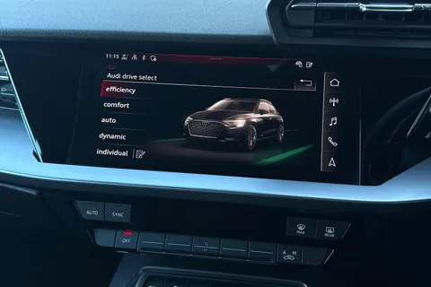 DT73ZGM Audi A3 (O) Sport 40 TFSI e  204 PS S tronic Thumbnail #32