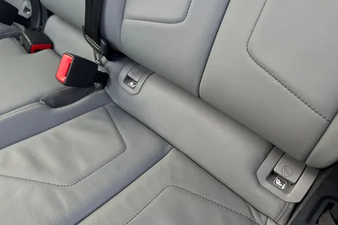 DS19PHV Audi Q3 Vorsprung 40 TFSI quattro 190 PS S tronic Thumbnail #37