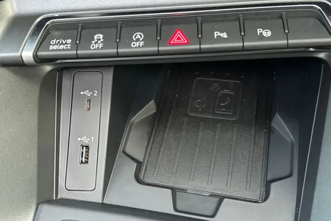 DS19PHV Audi Q3 Vorsprung 40 TFSI quattro 190 PS S tronic Thumbnail #58