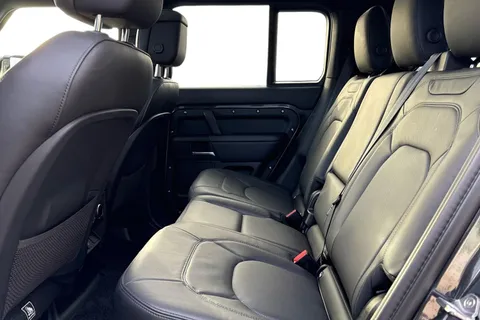 KW74UBJ Land Rover Defender 110 3.0 D350 110 X-Dynamic HSE 5dr Thumbnail #5