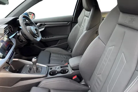  Audi A3 1.5 TFSI S line Euro 6 (s/s) 4dr Thumbnail #16