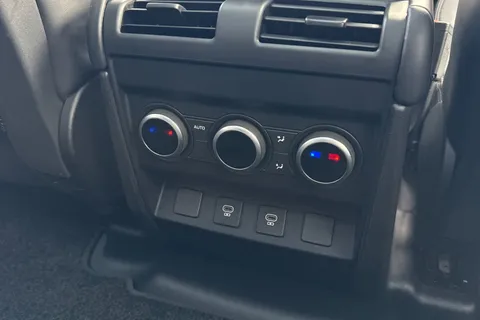 KW74UBJ Land Rover Defender 110 3.0 D350 110 X-Dynamic HSE 5dr Thumbnail #20