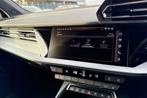  Audi A3 1.5 TFSI S line Euro 6 (s/s) 4dr Thumbnail #38